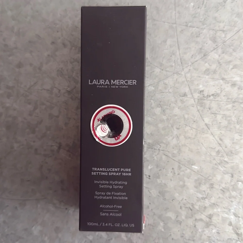 Translucent pure setting spray 16 hours